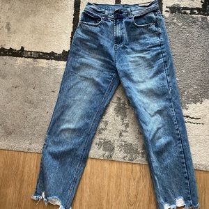 High waisted relaxed fit jeans